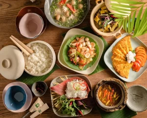 Top 10 Nhà Hàng Gia Đình Tại TPHCM Ngon Và Ấm Cúng Nhất